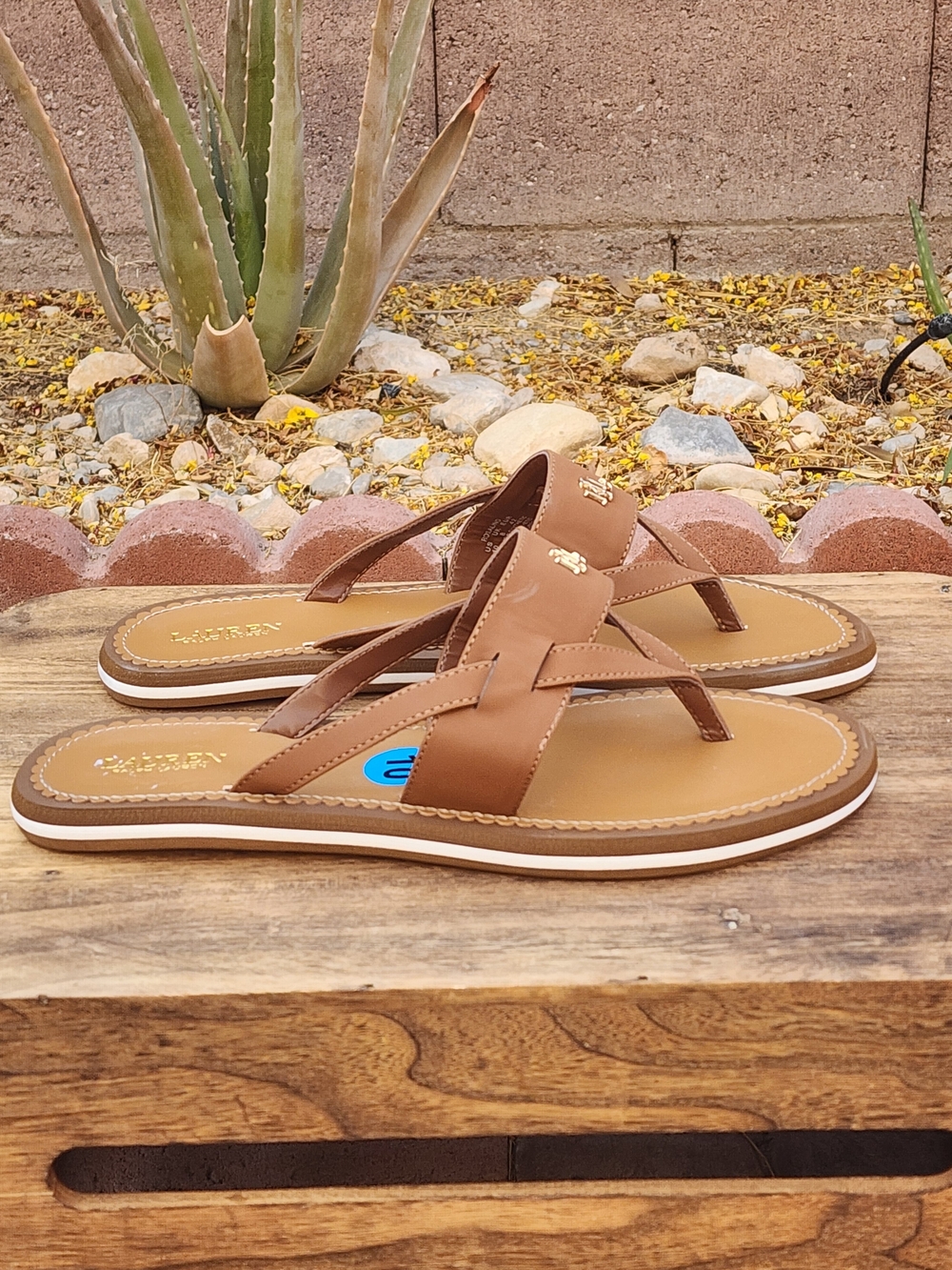 Lauren Ralph Lauren Women's Rosalind Tan Thong Sandals Size 10 - Picture 6 of 8